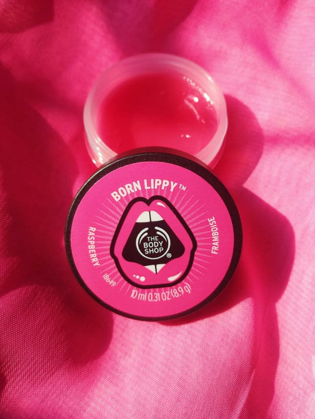 The Body Shop Born Lippy Pot Lip Balm - Raspberry review photo by Nishat