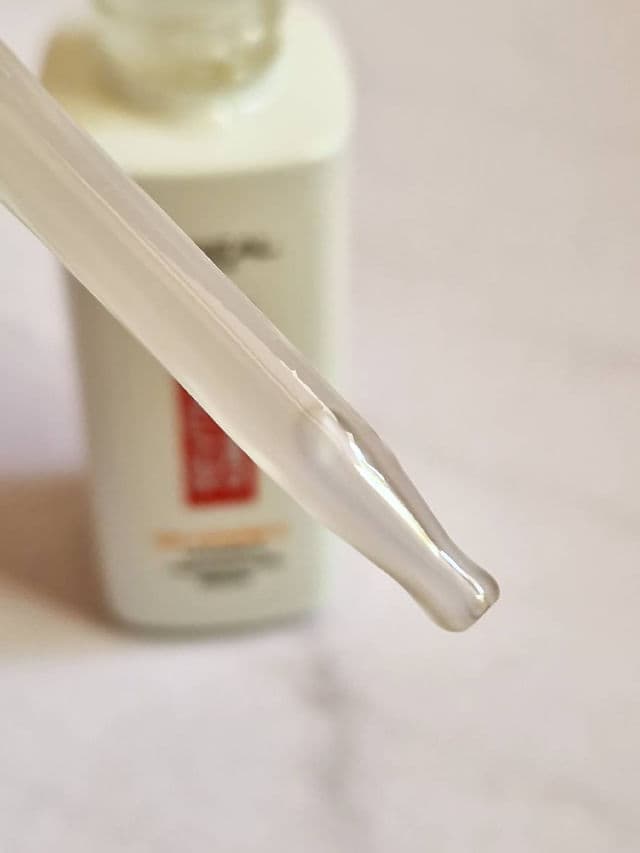 L'Oreal Paris Revitalift Clinical Derm-Grade 12% Vitamin C Serum	 review photo by AlexMashhh