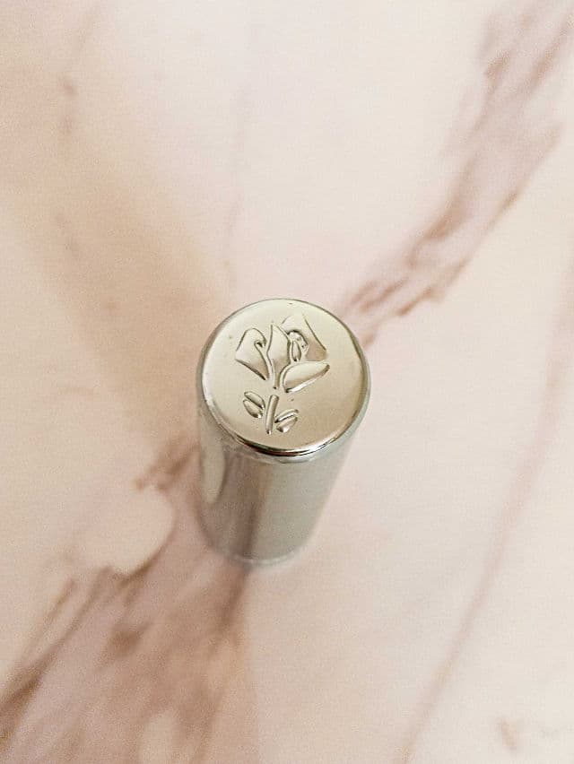 Lancome L'Absolu Mademoiselle Lip Balm review photo by AlexMashhh