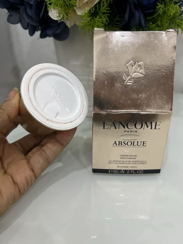 Lancome Absolue Revitalizing Anti-Aging Eye Cream with Grand Rose Extracts review photo by Itsmayelin