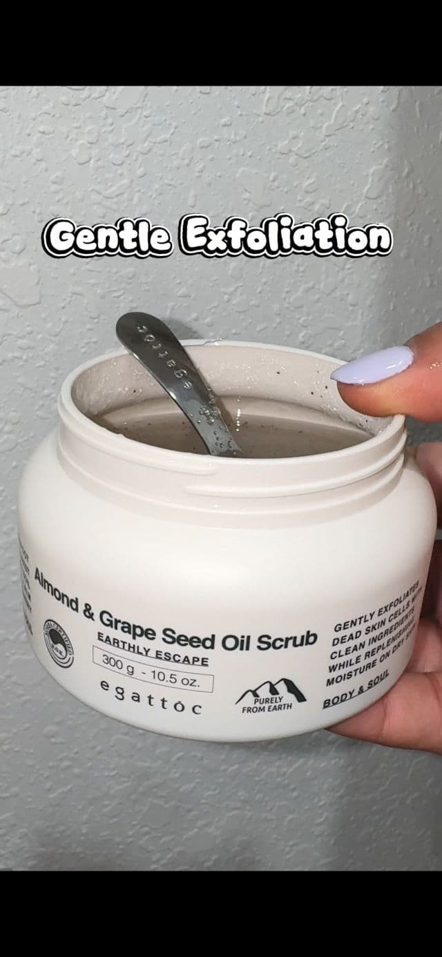EGATTOC Almond & Grape Sea Oil Scrub - Earthly Escape review photo by tainalazu