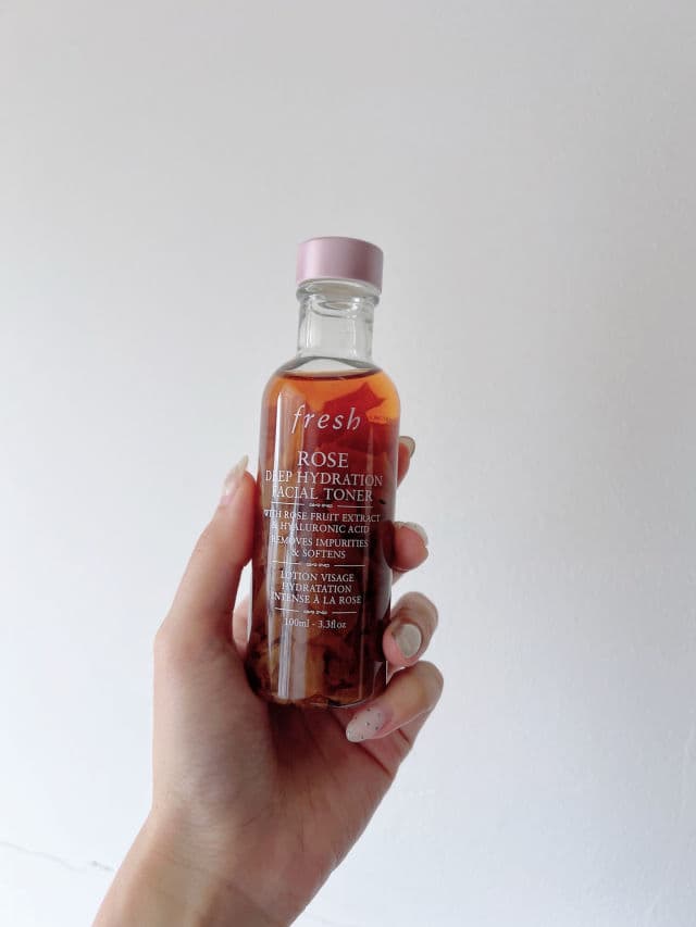fresh Rose & Hyaluronic Acid Deep Hydration Toner review photo by Estherw