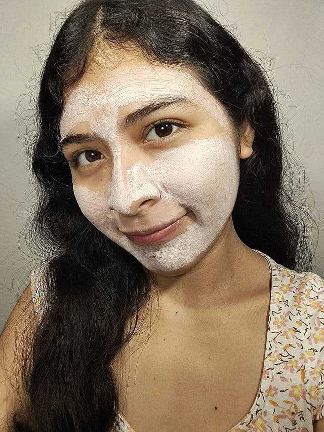 SKIN1004 Madagascar Centella Poremizing Quick Clay Stick Mask review photo by Cinthia14