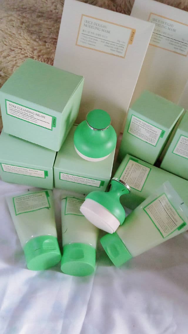 FULLY Green Tomato Clay Mask Cleanser review photo by Namiimii