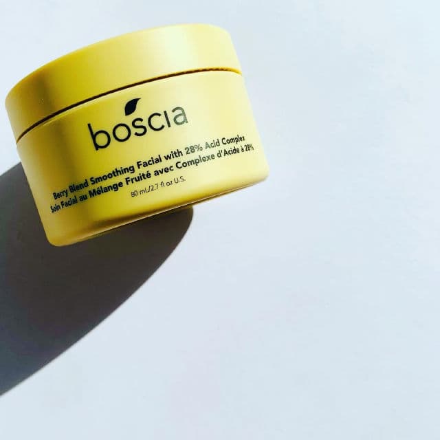 Boscia Berry Blend Smoothing Facial with 28% Acid Complex review photo by HFBeauty