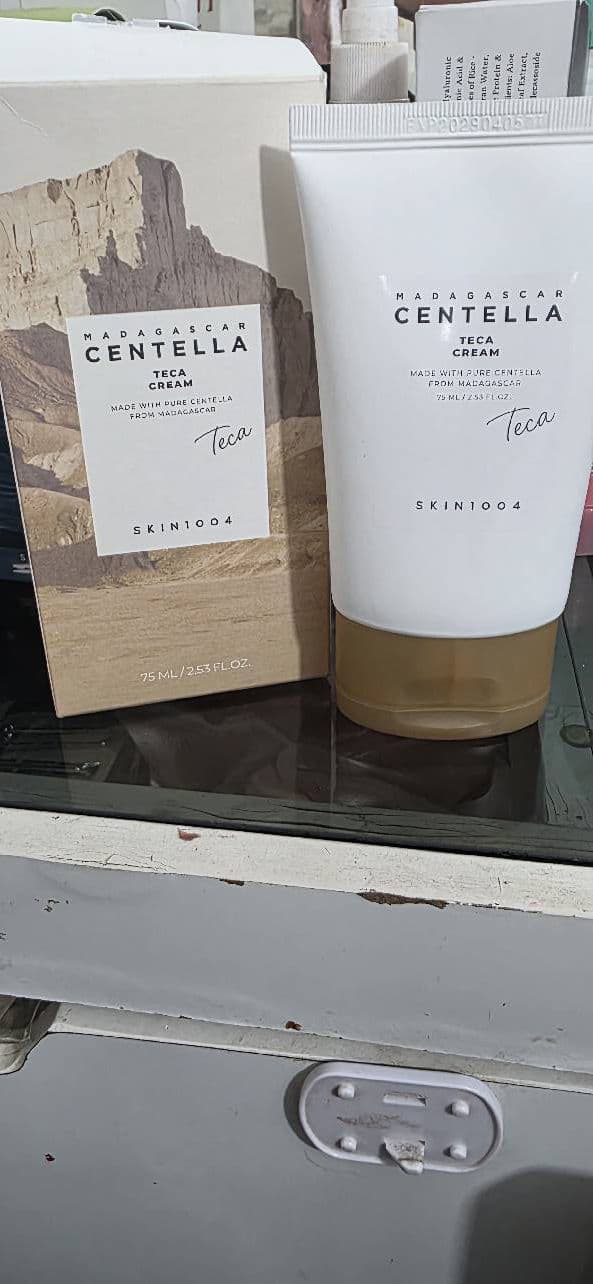 Madagascar Centella Teca Cream product review