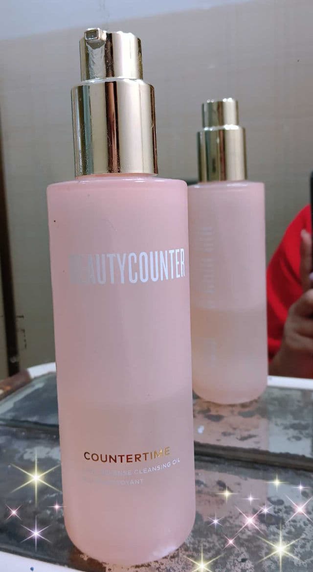 Beautycounter Lipid Defense Cleansing Oil review photo by crissacv2