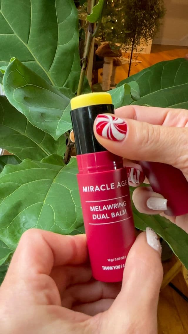 THANK YOU FARMER Miracle Age Melawring Dual Balm review photo by Destinylilah