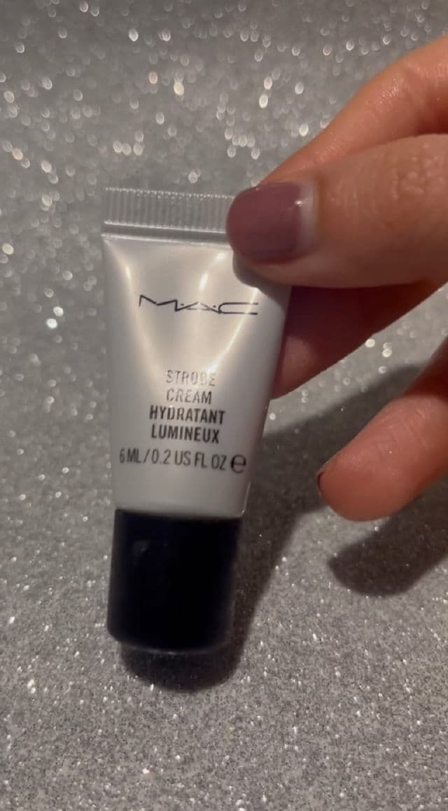 MAC Strobe Cream review photo by byGlitterSC