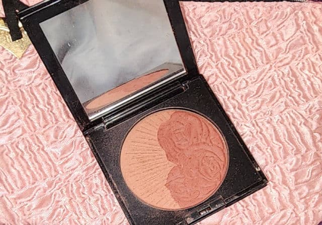 Pat McGrath Labs Venusian Sunrise review photo by crimsonxerox