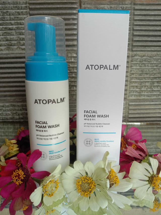 Atopalm Facial Foam Wash review photo by mrscepiskincare