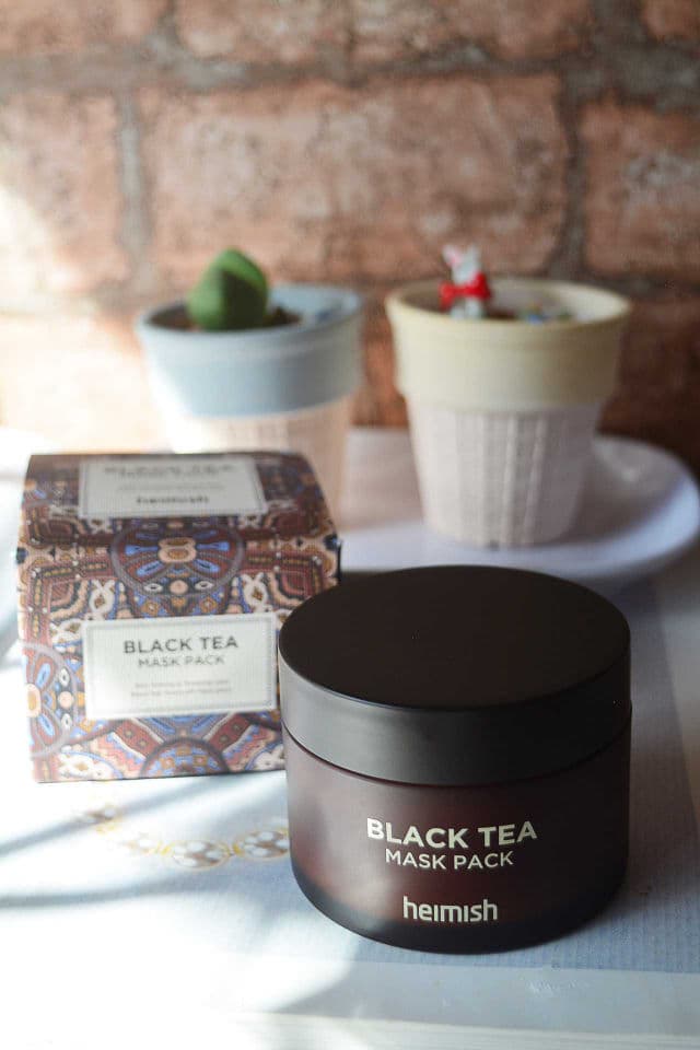 Heimish Black Tea Mask Pack review photo by lunabellarina