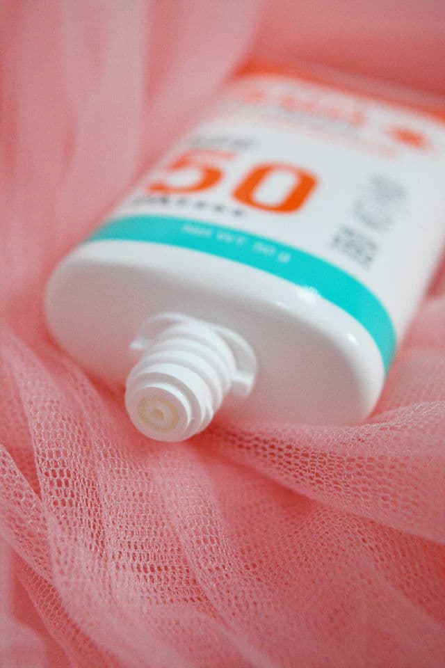 Beauty Buffet Invisible Sunscreen UV Protection SPF 50 PA++++ review photo by lunabellarina