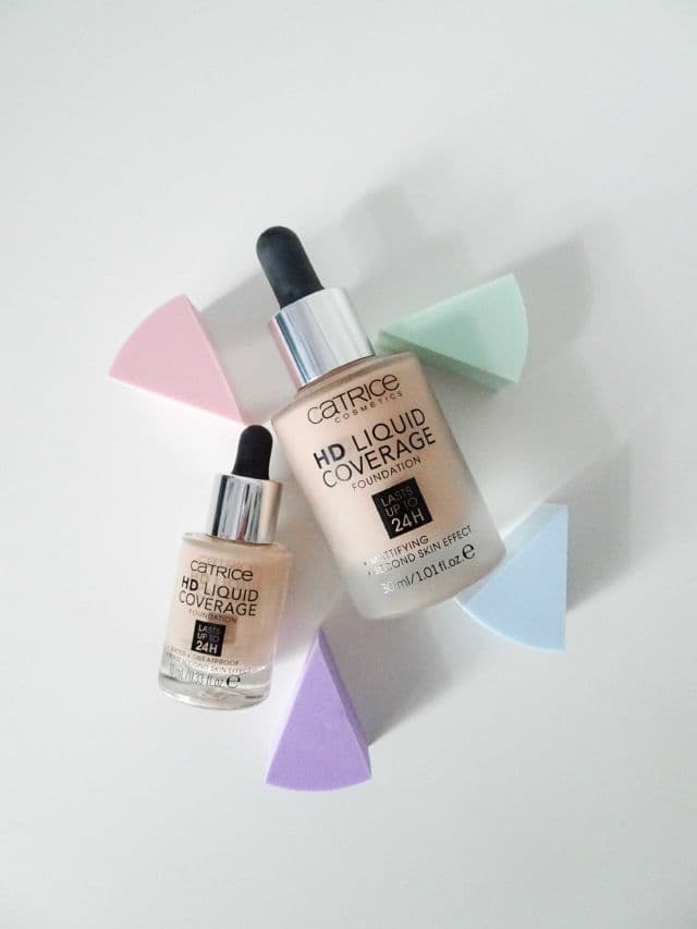 Catrice 002 Porcelain review photo by baobeaute