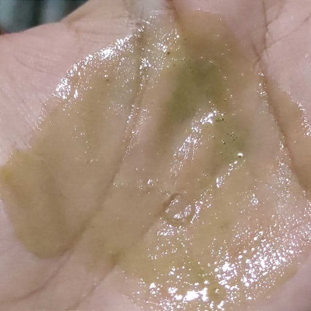 Bloomka Not Your Basic Facial Wash - Matcha  review photo by sxkahijau