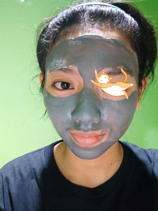 HALE. Let's Clay Licorice Green Tea & Charcoal Clay Mask review photo by sxkahijau
