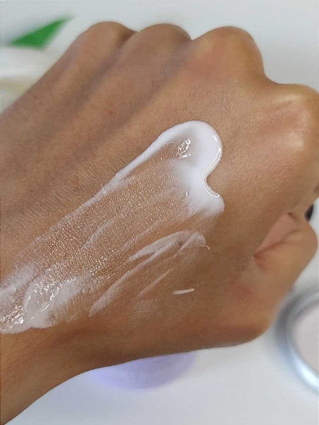 Jacquelle Beaute Yogurt Sleeping Mask / Moisturizer (Probiotic) Disney Edition review photo by sxkahijau