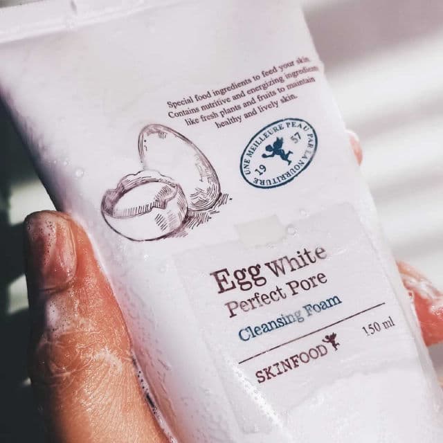 Egg White Perfect Pore Cleansing Foam product review