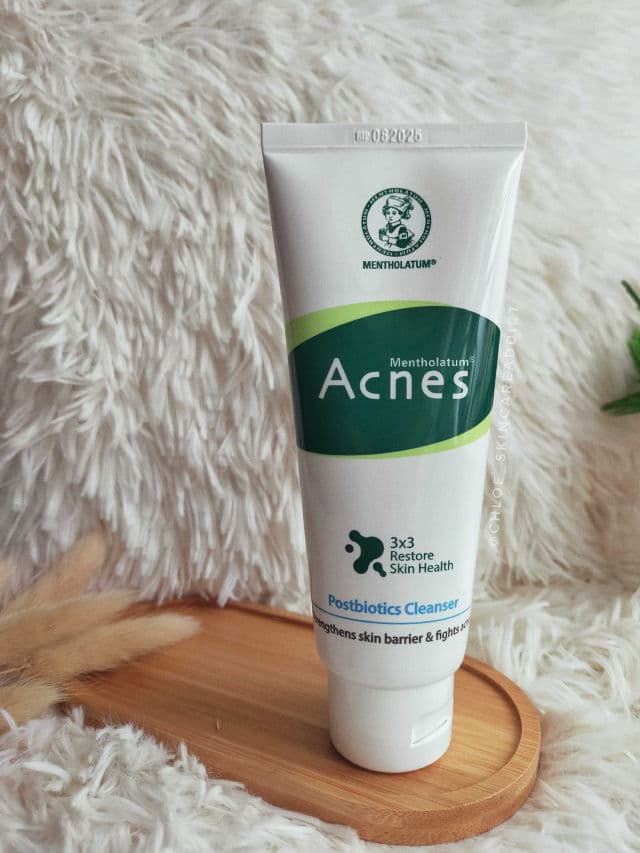 Mentholatum Acnes Postbiotics Cleanser review photo by chloemont