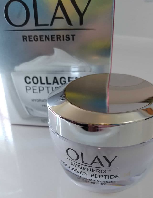 Olay Regenerist Collagen Peptide 24 Hydrating Moisturizer review photo by Deanna15