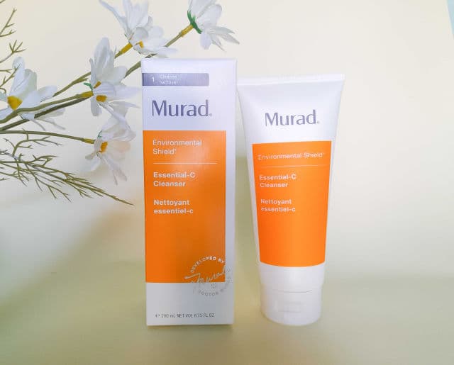 Murad Essential-C Cleanser review photo by DellaF