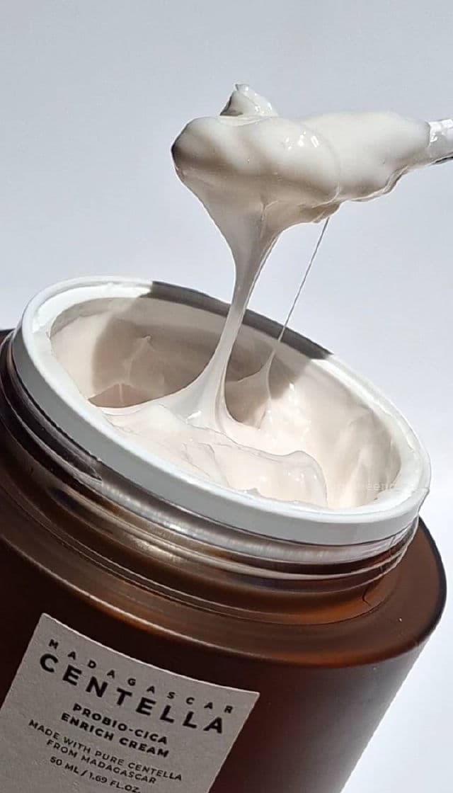 SKIN1004 Madagascar Centella Probio-Cica Enrich Cream review photo by asteeena