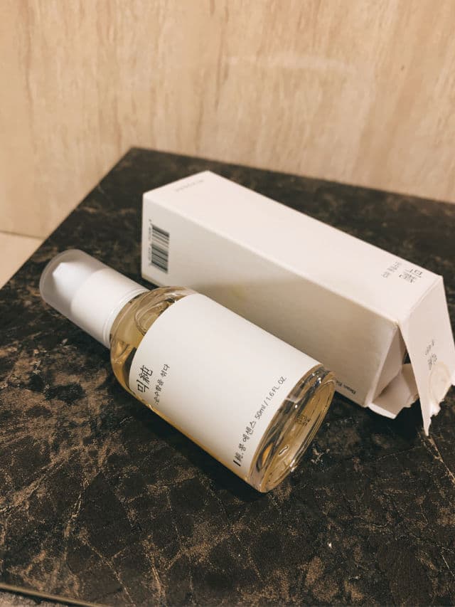 MIXSOON Bean Essence review photo by isarangyoo