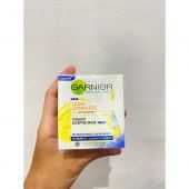 Garnier Bright Complete Vitamin C Yoghurt Night Cream review photo by taary