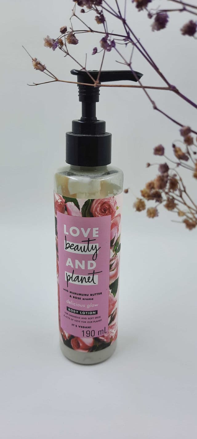 Love Beauty and Planet Murumuru Butter & Rose Body Lotion review photo by glowediaries