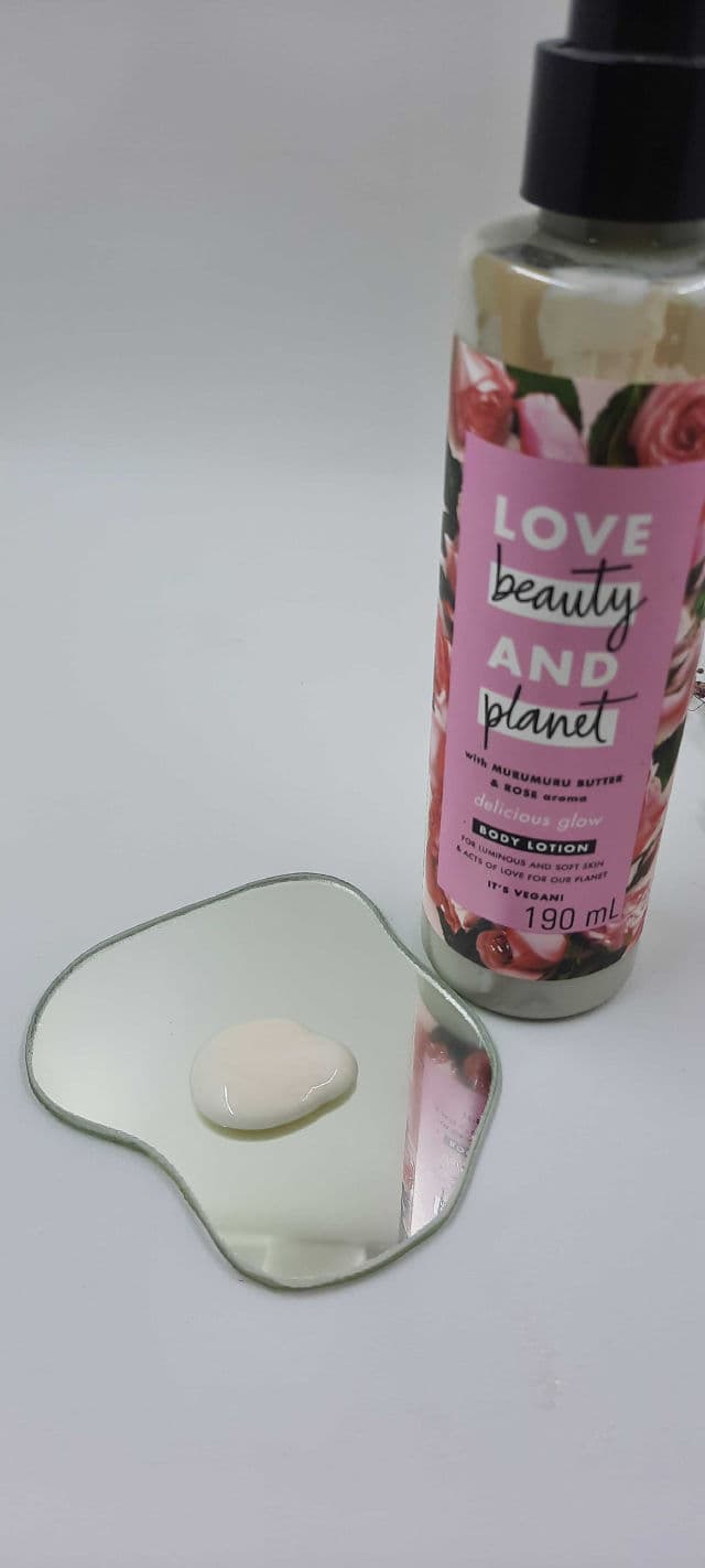 Love Beauty and Planet Murumuru Butter & Rose Body Lotion review photo by glowediaries