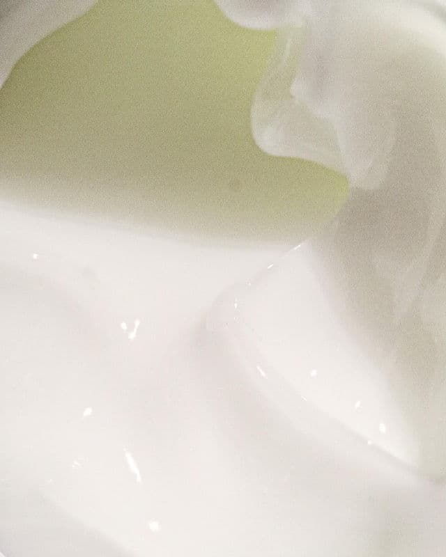 Frudia Avocado Relief Cream review photo by glowediaries
