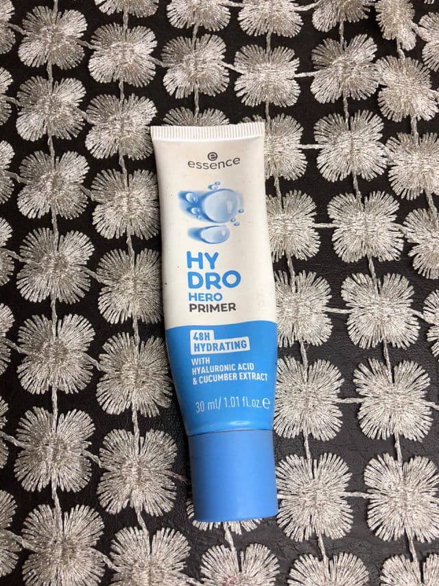Essence Hydro Hero Primer review photo by emmaemy