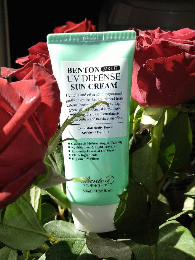 BENTON Air Fit UV Defense Sun Cream SPF 50+ PA++++ review photo by ThirstySkincare