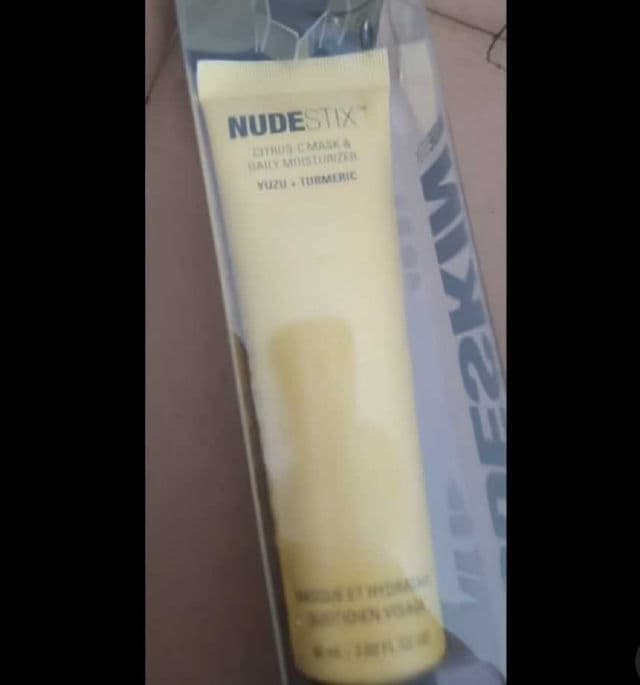 Nudestix Citrus-C Mask & Daily Moisturizer review photo by nixiebrownie