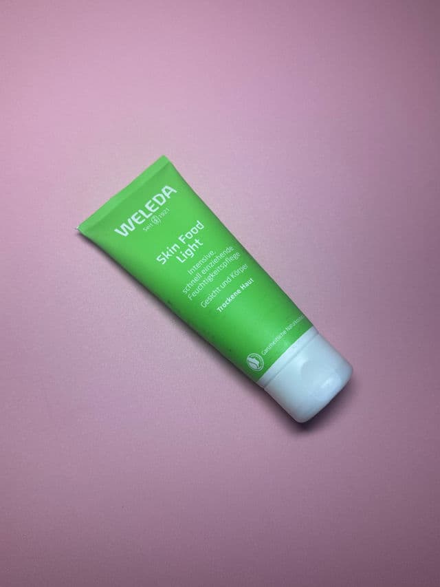 Weleda Skin Food Light Nourishing Cream review photo by megich