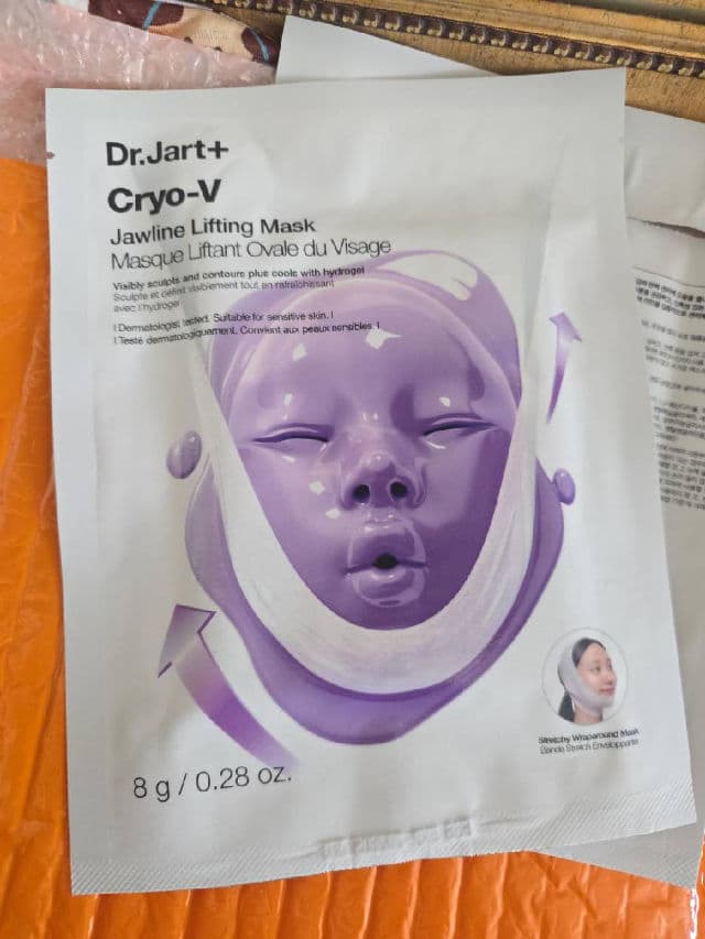 Dr. Jart+ Cryo-V Jawline Lifting Mask review photo by Ntokozo
