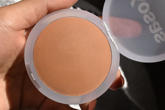 Kosas Cloud Set Setting Powder review photo by Yami