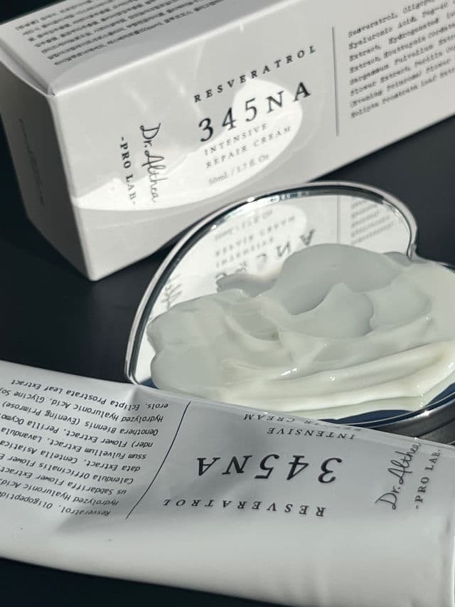 Dr. Althea Resveratrol 345NA Intensive Repair Cream review photo by UkaM
