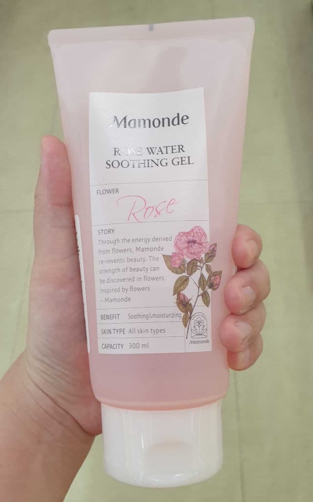 Mamonde Rose Water Soothing Gel review photo by Tientien