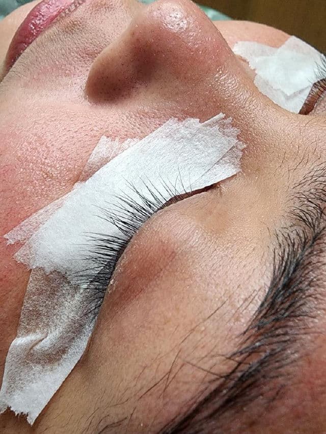 The Ordinary Multi-Peptide Lash and Brow Serum review photo by rainabunz
