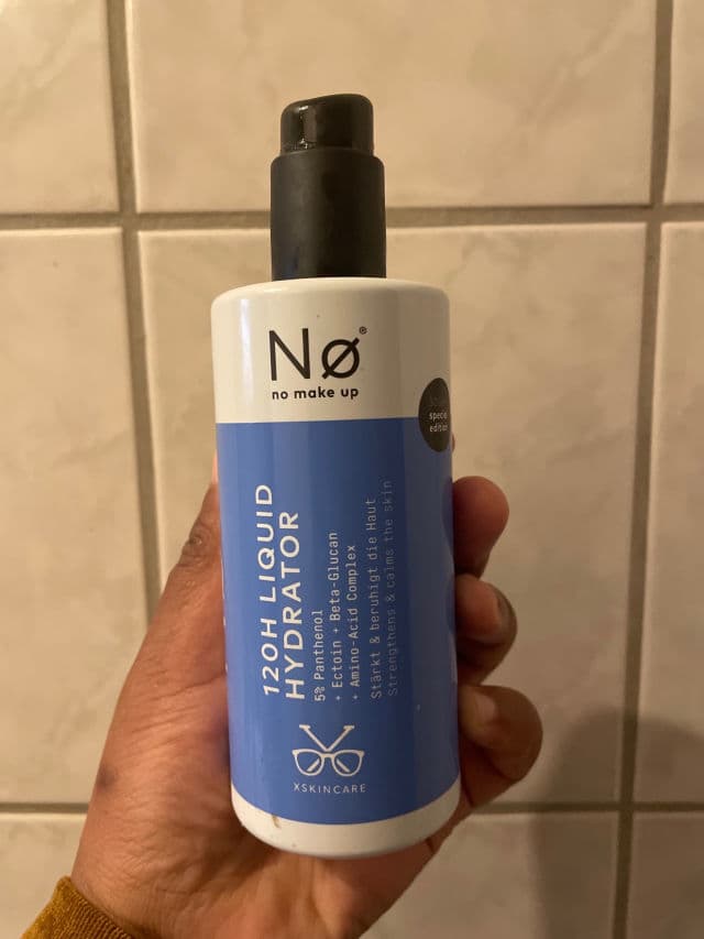 No Cosmetics 120H Liquid Hydrator Limited Edition review photo by AnneMarie91