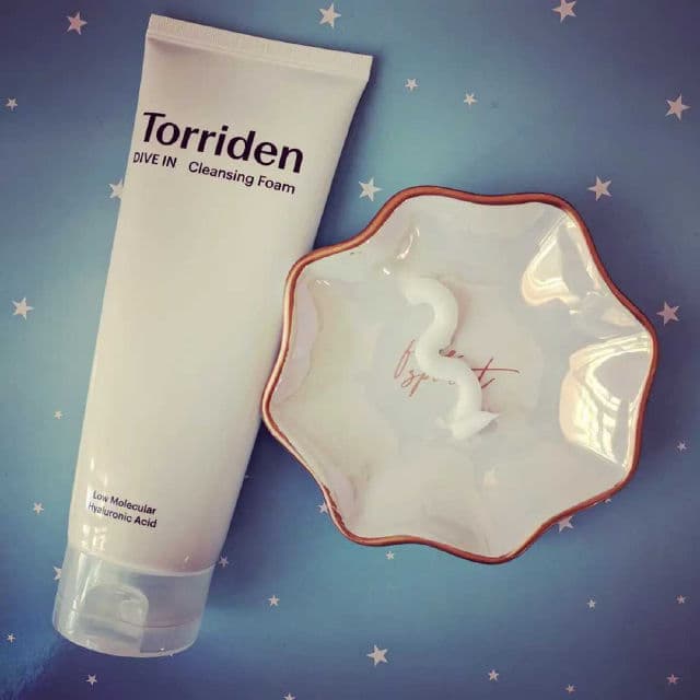 Torriden Dive-in Cleansing Foam Face Wash review photo by Winnielii