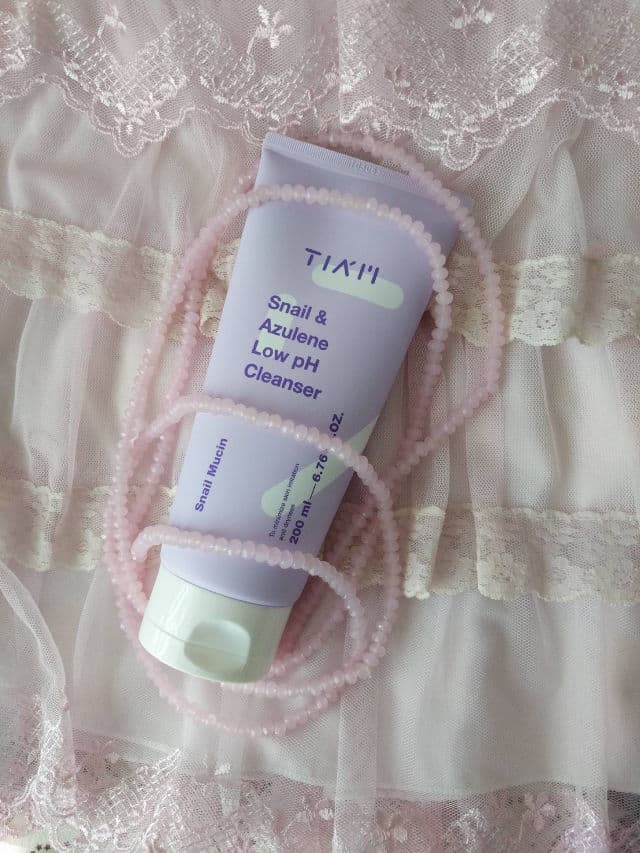 TIAM Snail & Azulene Low pH Cleanser review photo by Winnielii