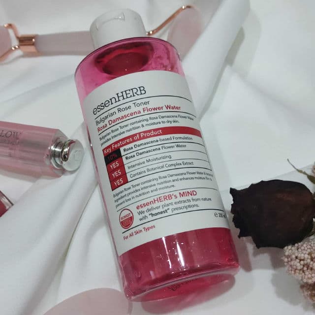 essenHERB Bulgarian Rose Toner review photo by oo7