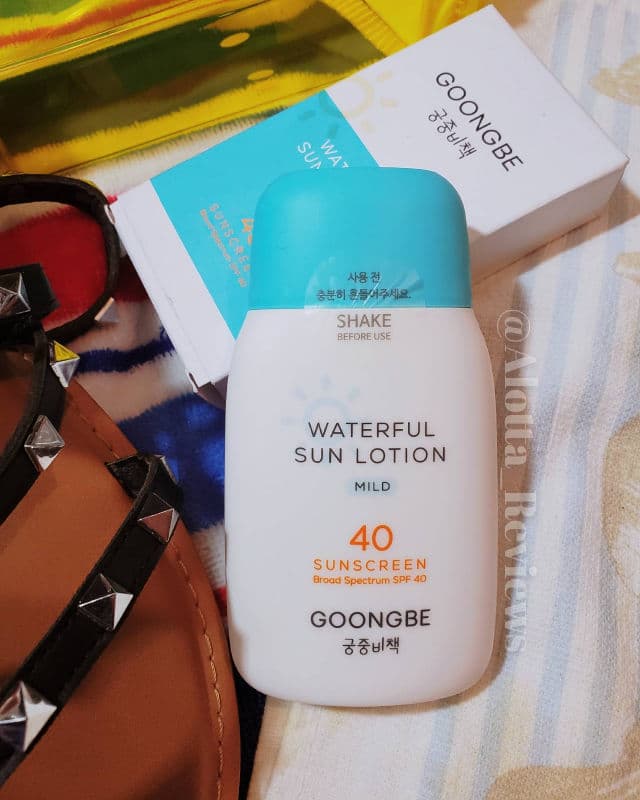 Goongbe Waterful Sun Lotion SPF50+ PA++++ review photo by AlottaxReviews
