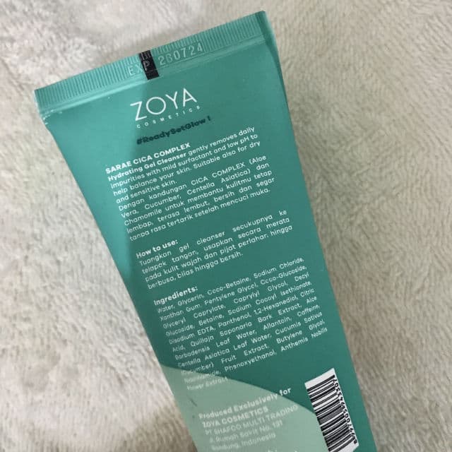 Zoya Sarae Hydrating Gel Cleanser with Cica review photo by glowingwithirj