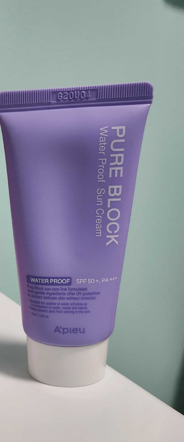 A'pieu Pure Block Natural Water-Proof Sun Cream SPF 50+ PA+++  review photo by AnaGeorgiana