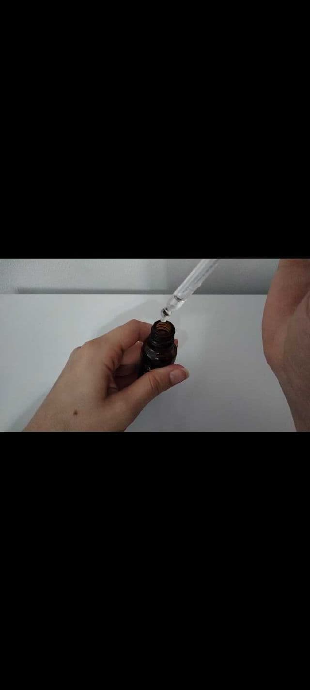 Eveline Cosmetics Glycol Therapy 3% Multipeptide Anti-Wrinkle Treatment review photo by AnaGeorgiana
