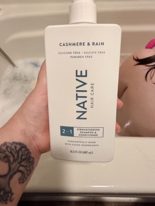 NATIVE Citrus & Herbal Musk Daily Clean Shampoo review photo by AuntDD