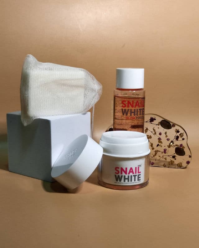 Snail White Whipp Soap review photo by AVCado